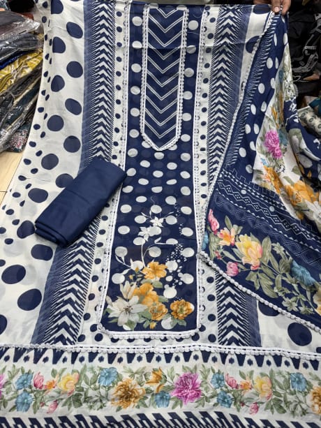 Mul Cotton polka with lace 