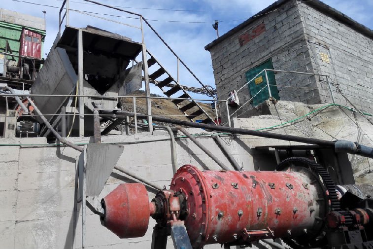 10 TPH rock Chrome ore concentration plant walker mining