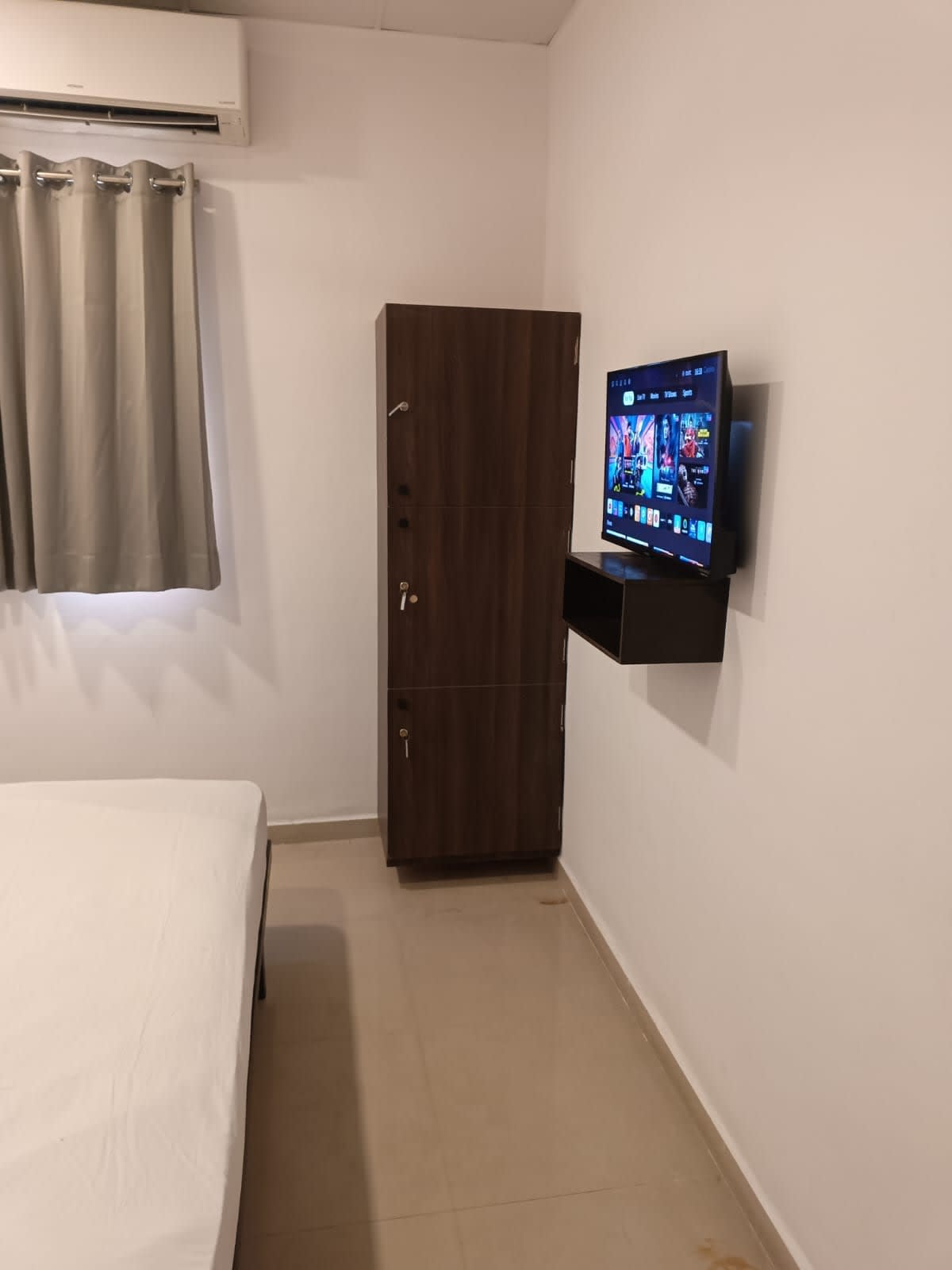 PG in Vesu, Surat (Flat) — photo 1