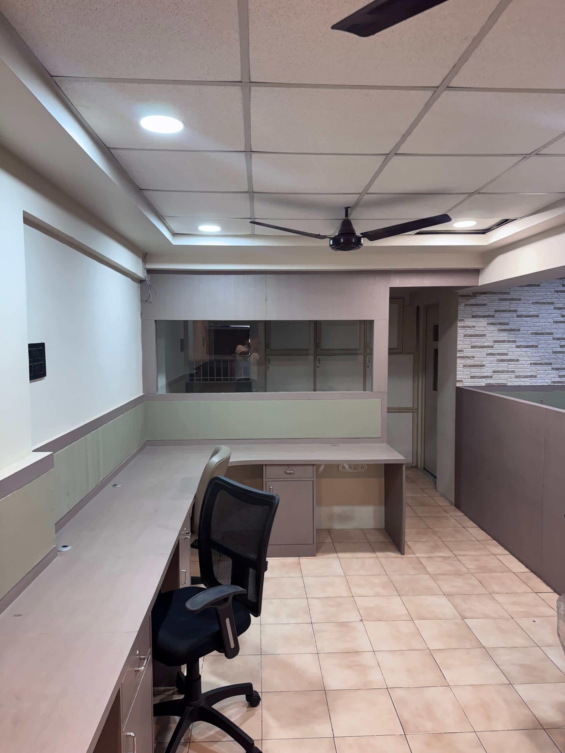 Office in Adajan