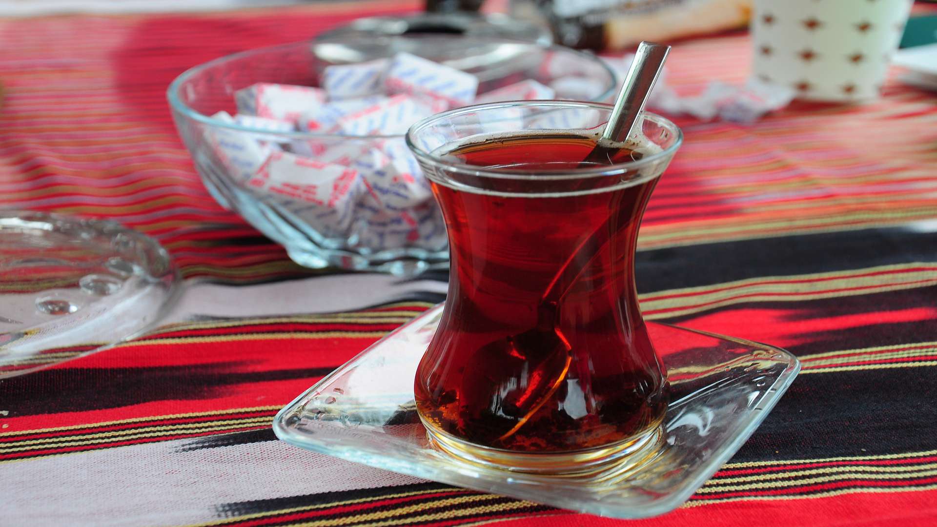 Traditional Turkish Tea