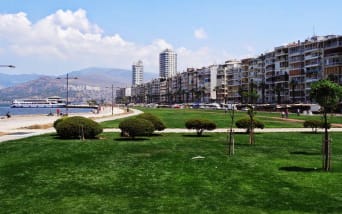 İzmir’de Yürüyüş Yapabileceğiniz 5 Sahil Yolu