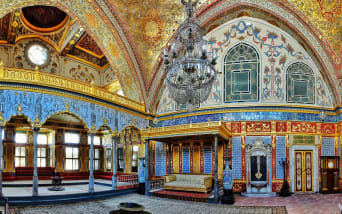 Dünyanın En Görkemli Müzelerinden Topkapı Sarayı