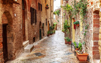 Sezonun Favorileri: 10 Büyüleyici Bahar Rotası