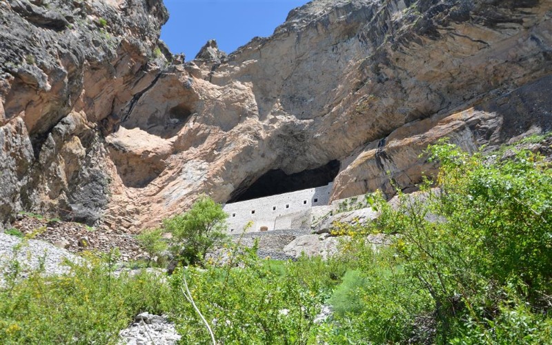 Şebinkarahisar Meryem Ana Manastırı