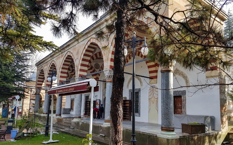 Kurşunlu Camii ve Külliyesi