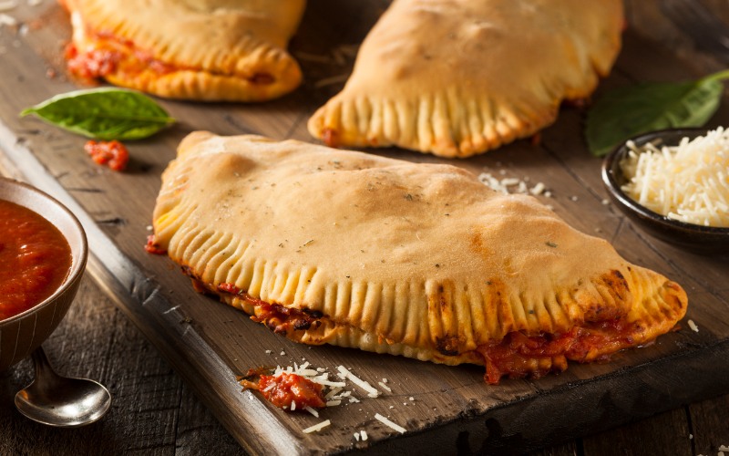 Calzone İtalyan Yemekleri