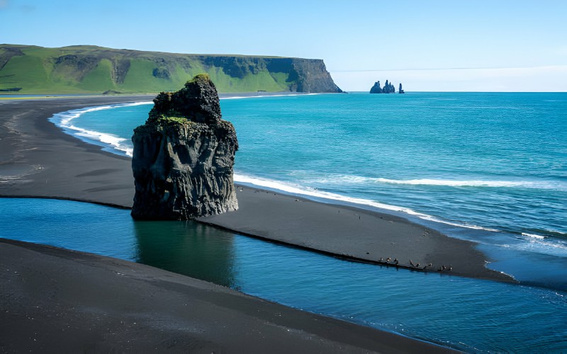 Reynisfjara Beach