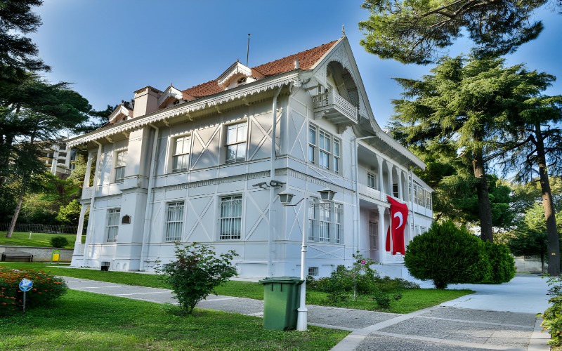 Bursa Atatürk Evi Müzesi