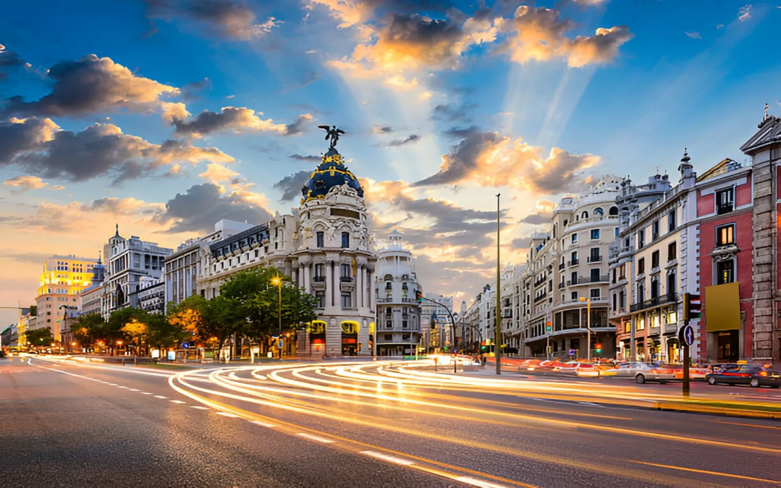 Madrid'de Gezilecek Yerler