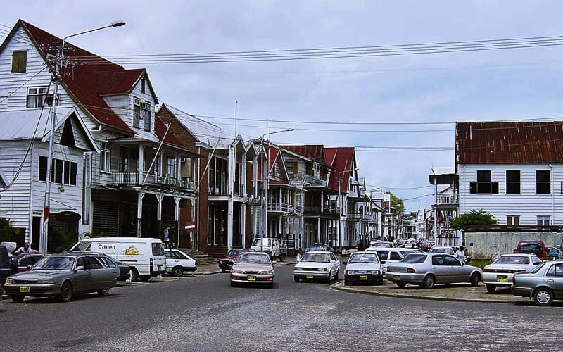 Surinam Gezilecek Yerler: Surinam’da Görülmesi Gereken 9 Yer