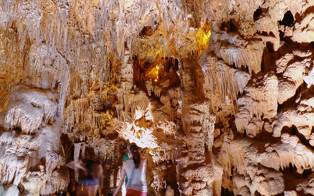 Damlataş Mağarası