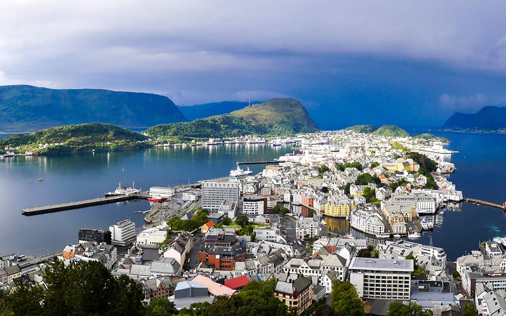 Alesund Norveç gezilecek yerler