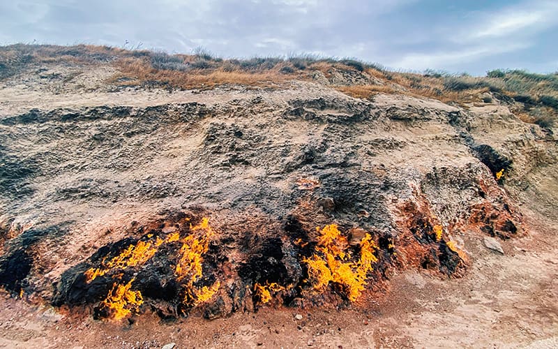 Bakü yanardağ