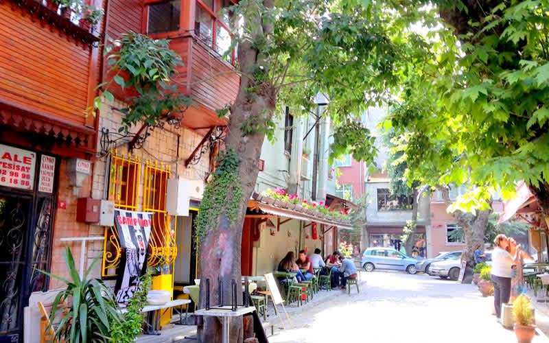 Kuzguncuk Gezilecek Yerler