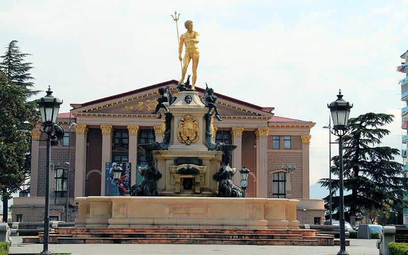 Poseidon Heykeli, Batum