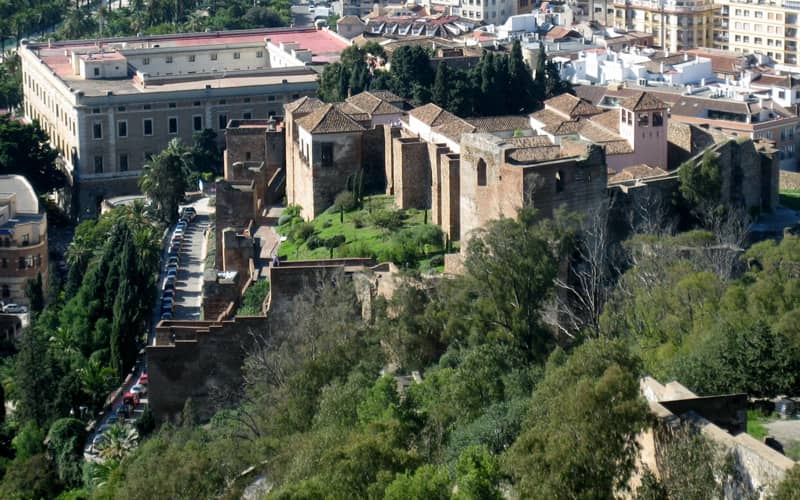 Malaga’da Görülmesi Gereken 10 Harika Yer