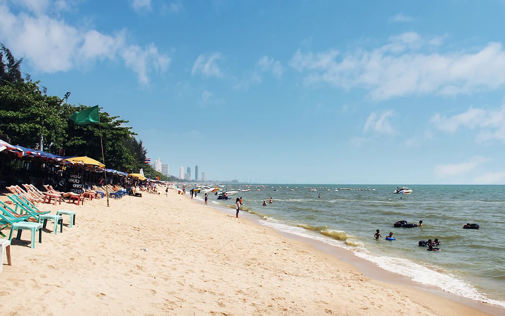 Jomtien beach