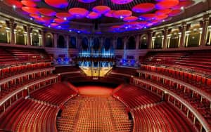 Dünyanın En Etkileyici 5 Tiyatro Sahnesi