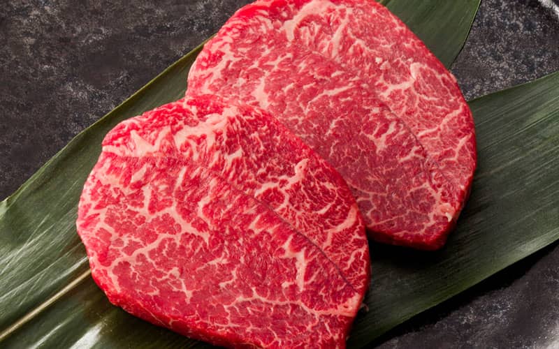 Dünyada Nadir Bulunan İlginç Yiyecekler Dünyada Nadir Bulunan İlginç Yiyecekler