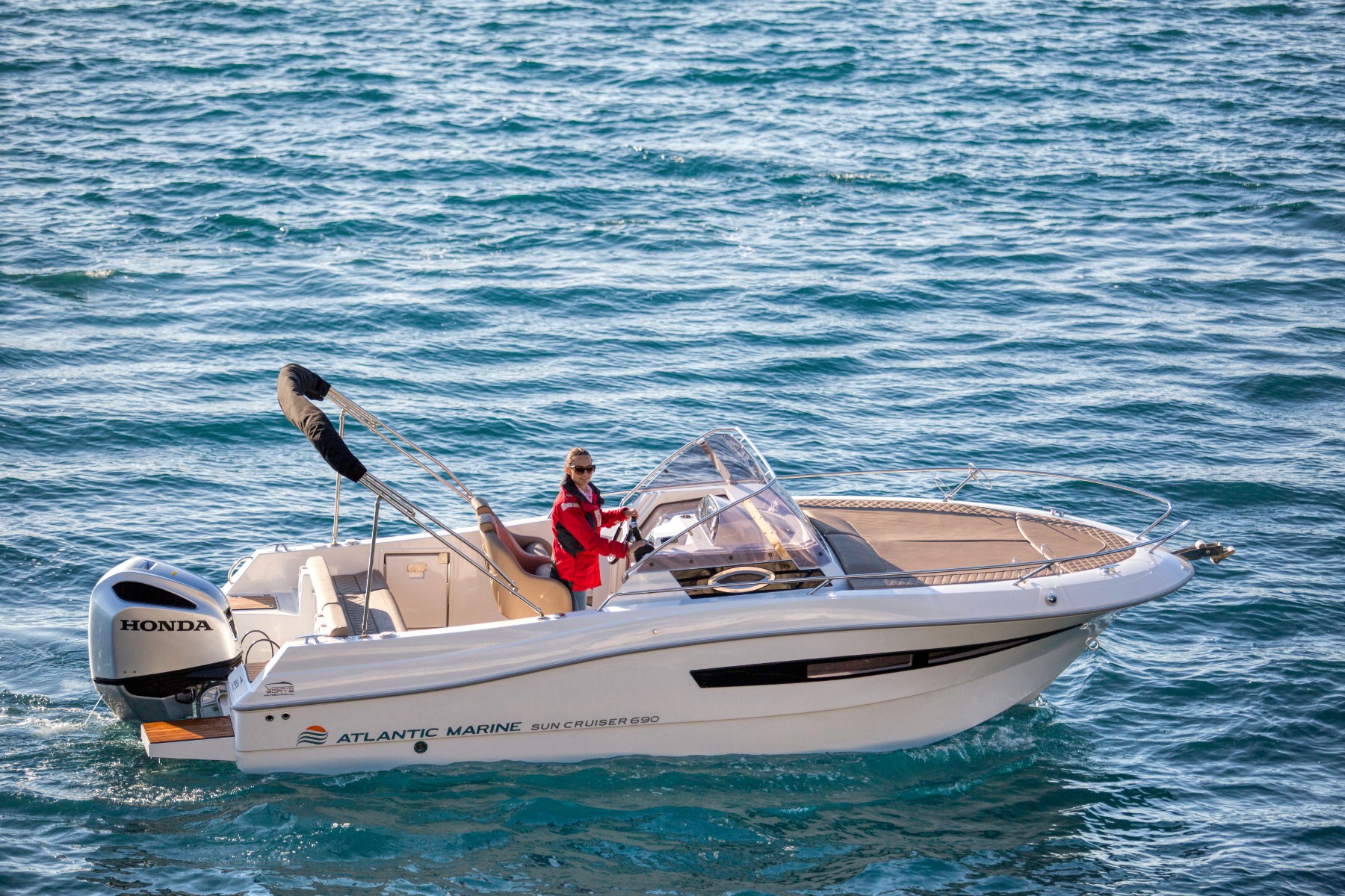 Atlantic Marine Sun Cruiser 690 - max. 5 people