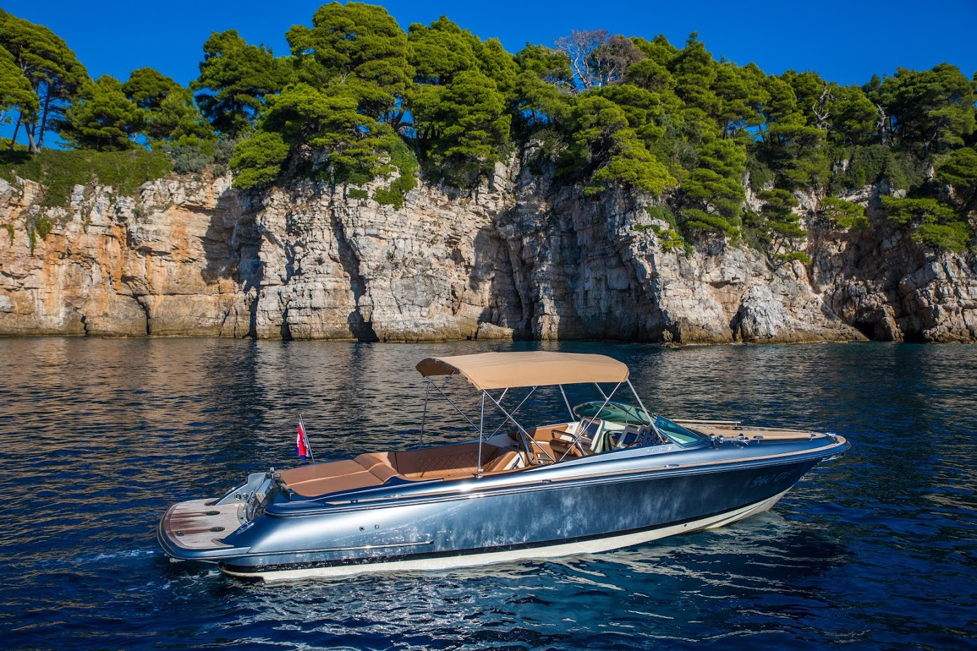 Chris Craft Corsair 30 - max. 6 people