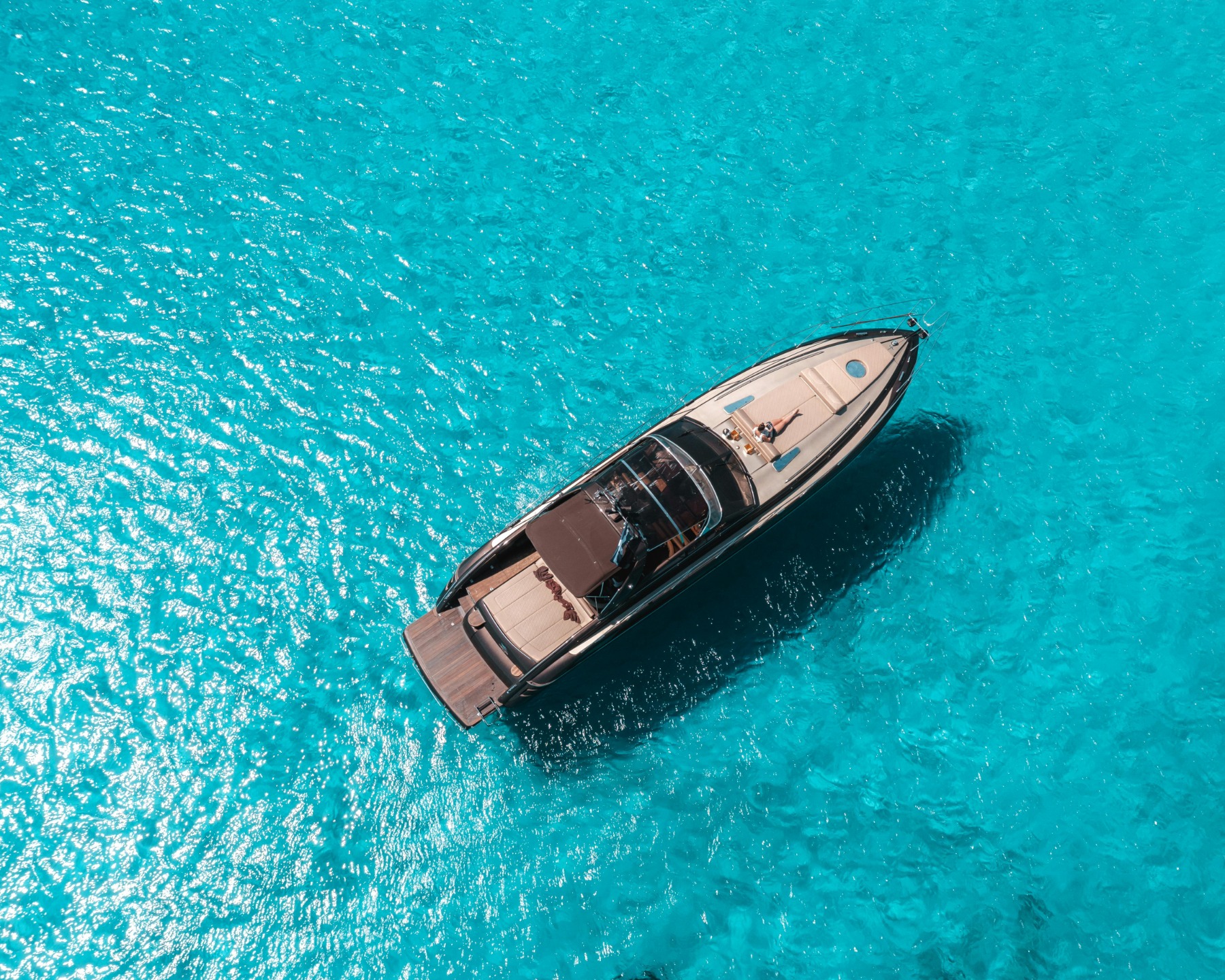 Private Yacht Excursion with Dolphin Spotting & Chef’s Tasting Menu