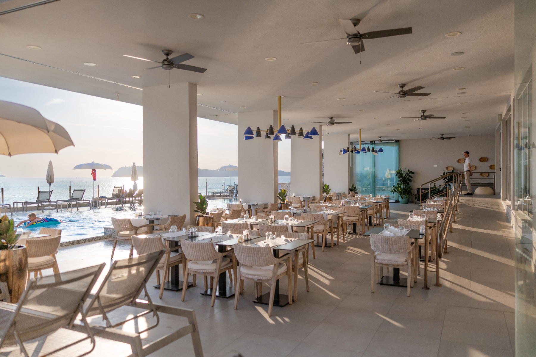Vista Restaurant Reservation