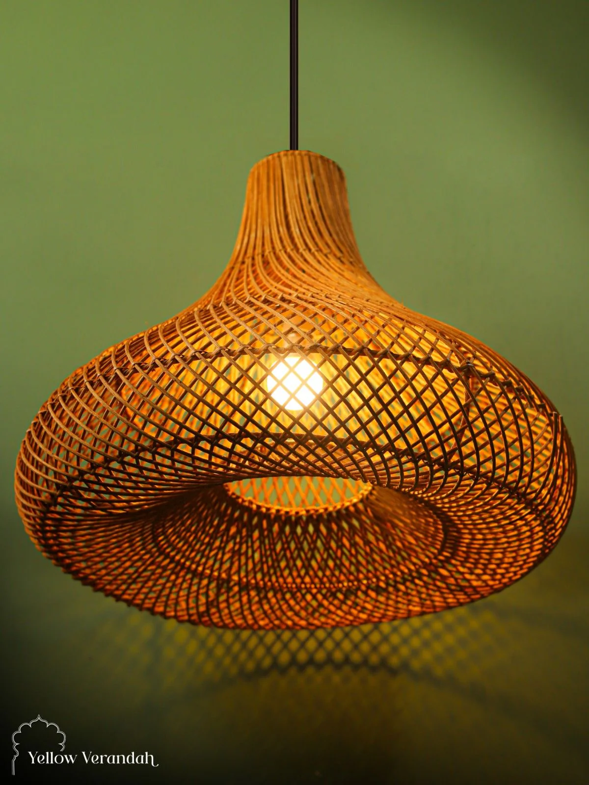 Classy Ambiance Teardrop Lamp