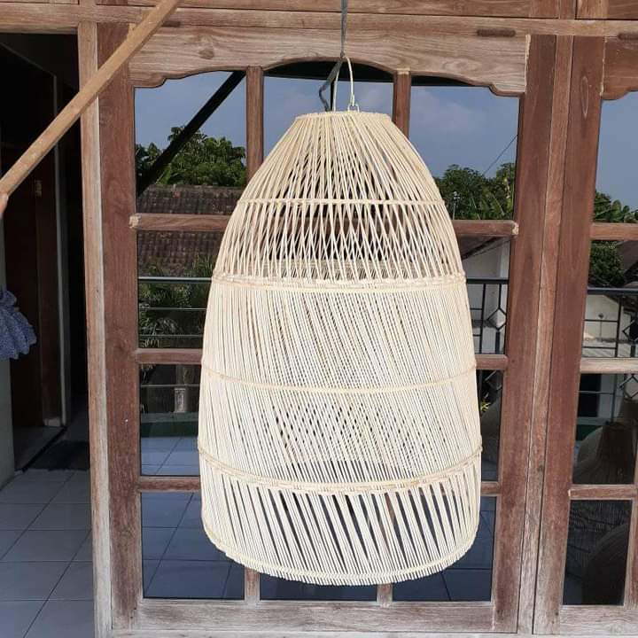 Majestic Ivory Cane Dome Lamp