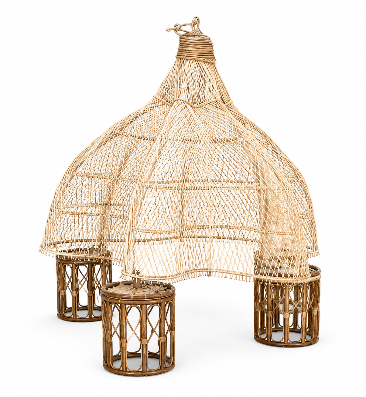 Tall Lattice Weave Grand Pendant