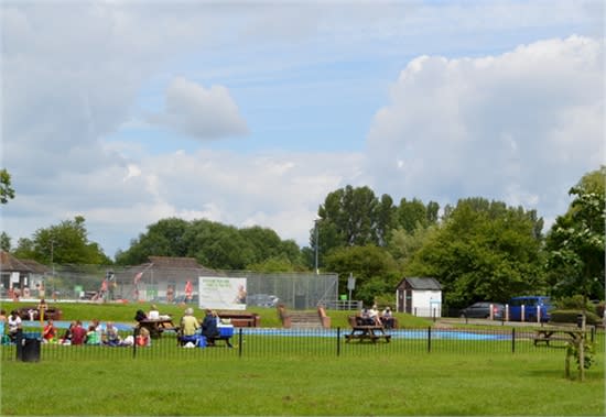 kiddies pool in Riverside Park