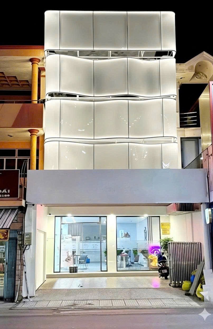Cho thuê nhà MTKD An Dương Vương, Phường 4, Quận 5  - Ảnh 1