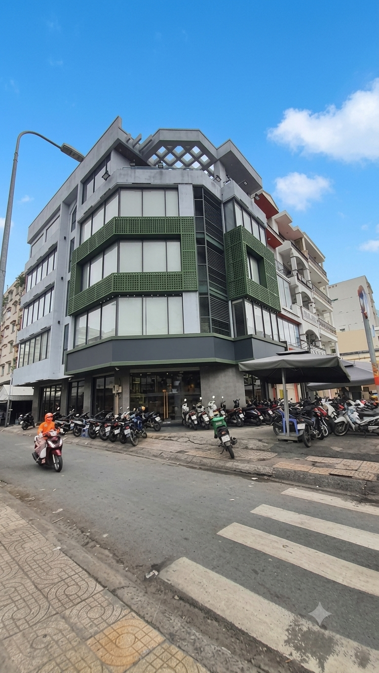 Cho thuê toà nhà góc 3MT đường Trần Hưng Đạo, Phường 11, Quận 5 - Ảnh 1