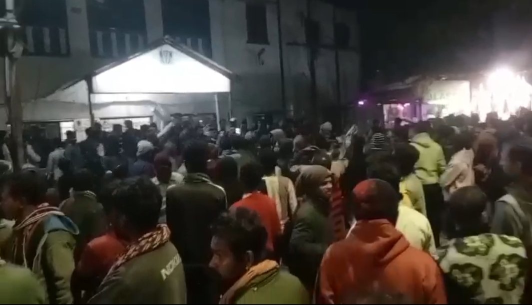 সামান্য বিবাদকে কেন্দ্র করে বার্নপুরে তাণ্ডব, ক্লাব ও বাড়িতে হামলার অভিযোগ