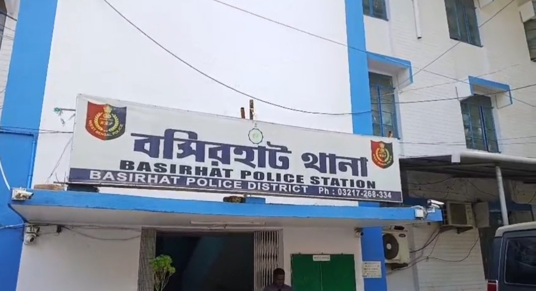বিপুল পরিমাণ নিষিদ্ধ কাফ সিরাপসহ গ্রেফতার এক পাচারকারী