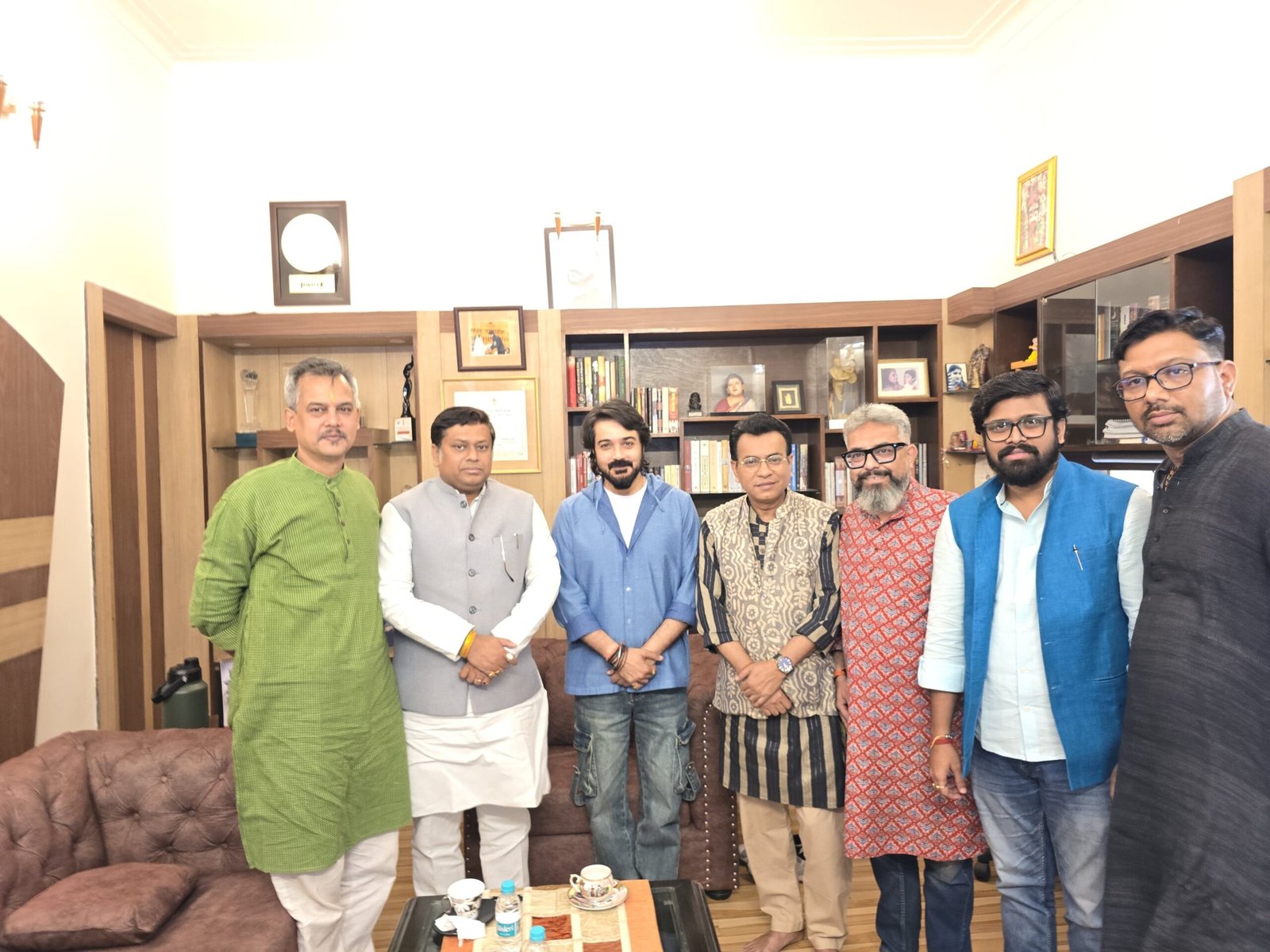 পদ্মশ্রী সম্মানে প্রসেনজিৎ চট্টোপাধ্যায়কে অভিনন্দন সুকান্ত মজুমদারের