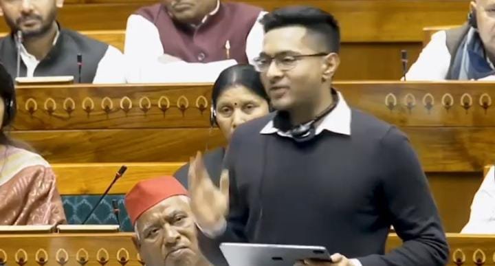 সংসদে কেন্দ্রীয় বাজেটের উপর তীব্র আক্রমণ অভিষেক বন্দ্যোপাধ্যায়ের, ‘এটা উন্নয়নের বাজেট নয়, করের মরণফাঁদ’