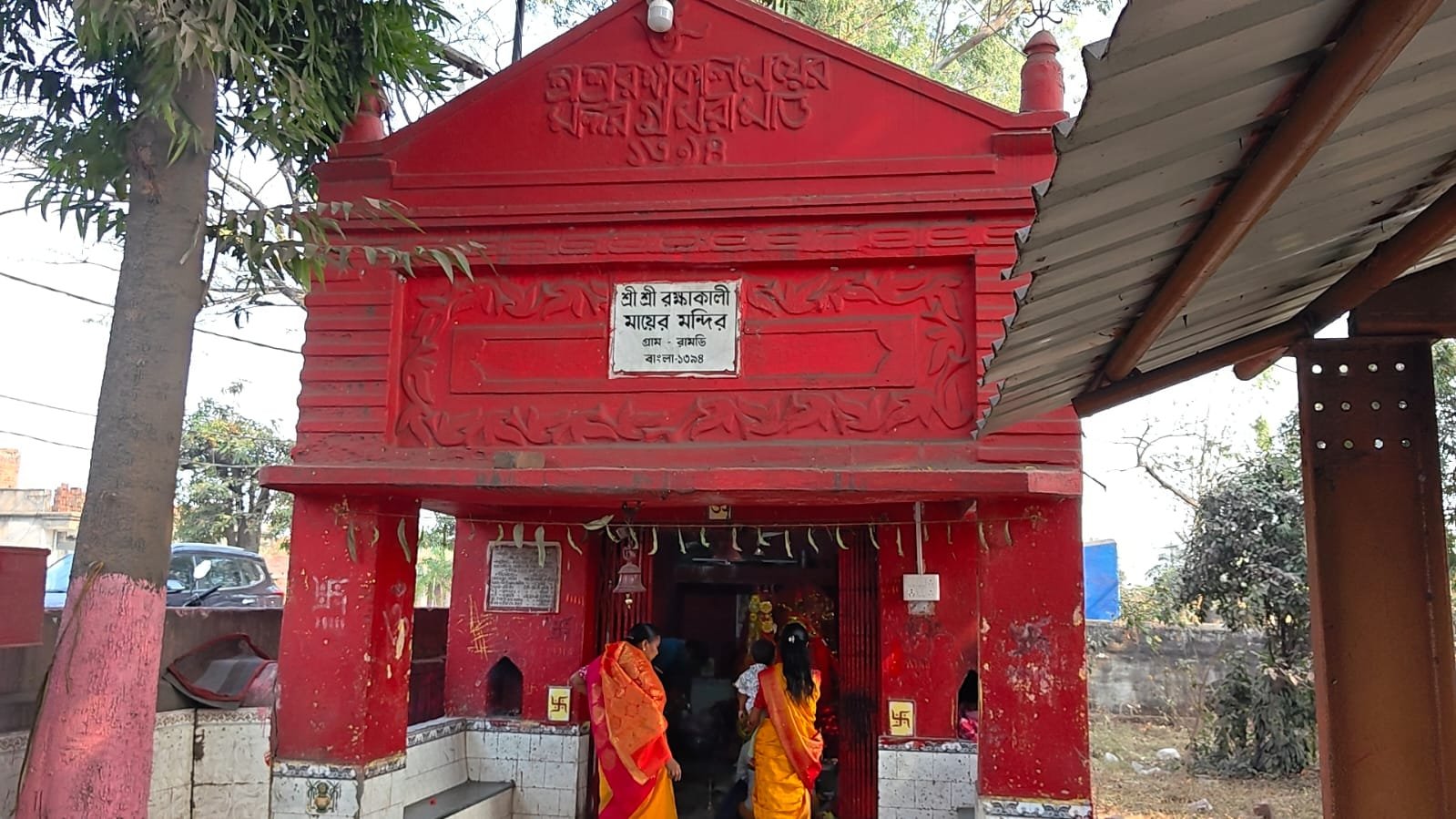 রামডি রক্ষা কালী মন্দিরে দুঃসাহসিক চুরি, পুলিশের নাকের ডগায় উধাও রূপার মুকুট