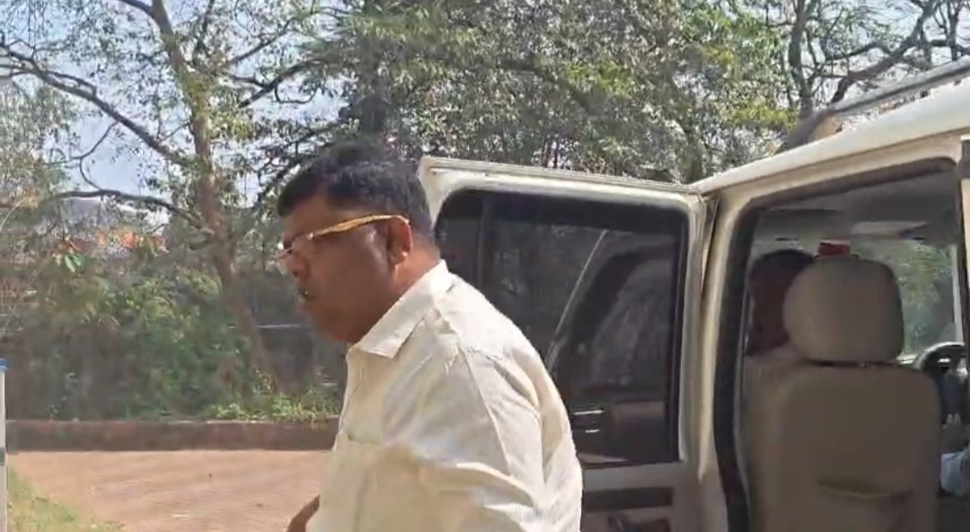 বেআইনি কয়লা চোরাচালান মামলা: আসানসোল আদালতে হাজির অনুপ আমার ওরফে লাল, শুনানি হবে সিবিআই আদালতে।