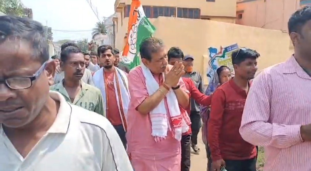 পাণ্ডবেশ্বরে তৃণমূলের প্রচারে জোর, আইএসএফ ছেড়ে যোগদান ৫৭ পরিবারের
