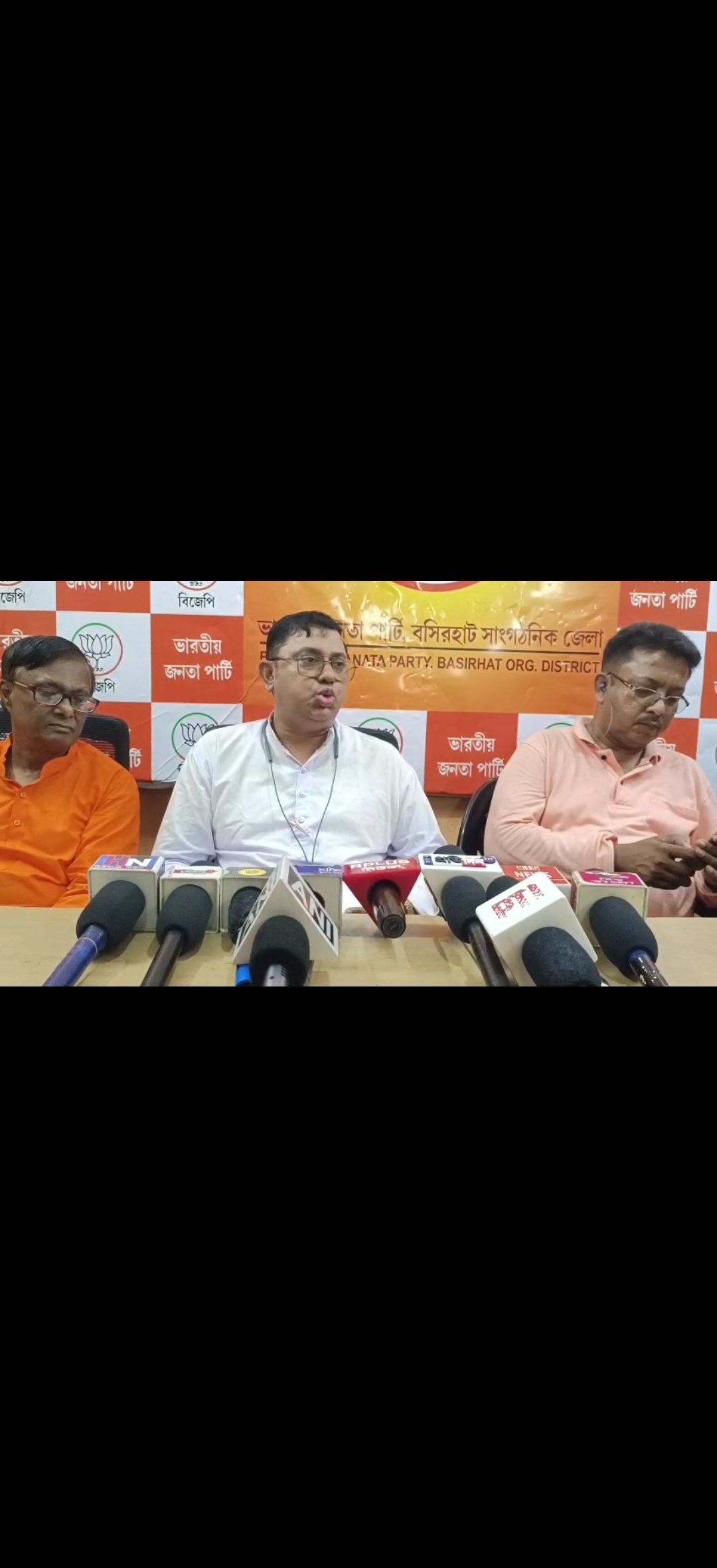 ২০২৬ বিধানসভা নির্বাচনকে সামনে রেখে তৃণমূলের বিরুদ্ধে বিজেপির চার্জশিট প্রকাশ