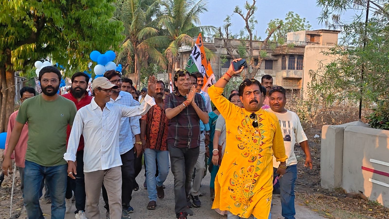বারাবনিতে রবিবাসরীয় প্রচার তুঙ্গে, জনসংযোগে বিধান উপাধ্যায়