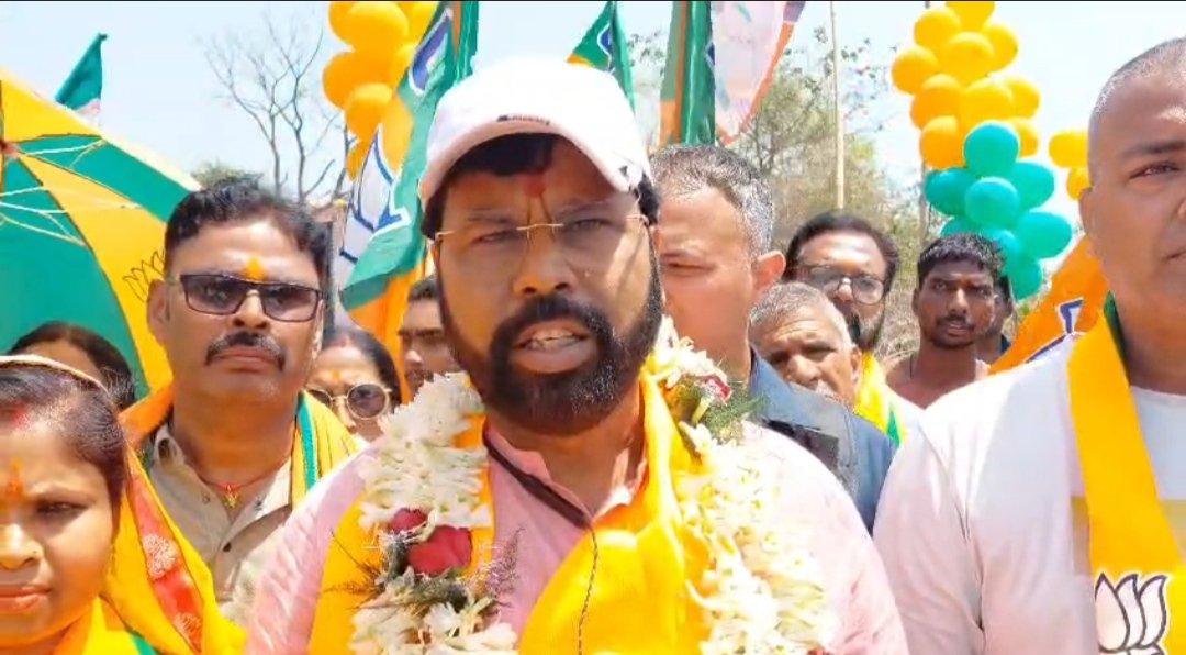 দুর্গাপুরে প্রচারে ‘গো ব্যাক’ স্লোগান, উত্তেজনা ভিরিঙ্গি চাষিপাড়ায়
