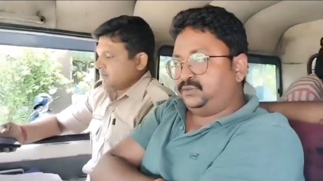 অন্ডালে তোলাবাজি ও সিন্ডিকেট চালানোর অভিযোগে গ্রেফতার তৃণমূলের বুথ সভাপতি
