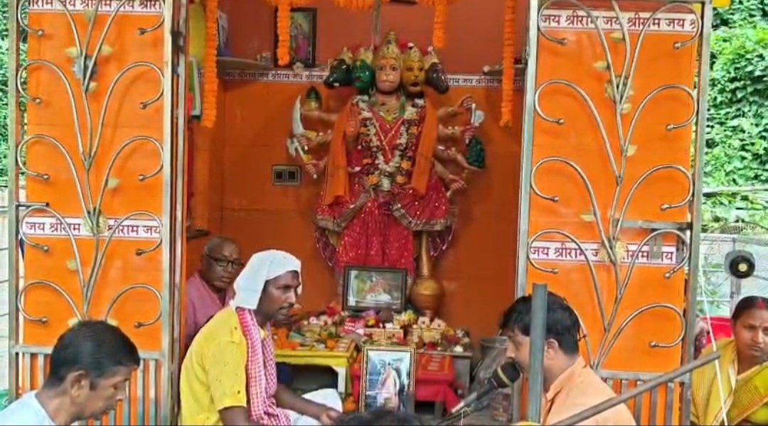 On the occasion of the completion of 12 years of the Modi government, special prayers were held in Sitarampur and Panihati, wishing the Prime Minister good health