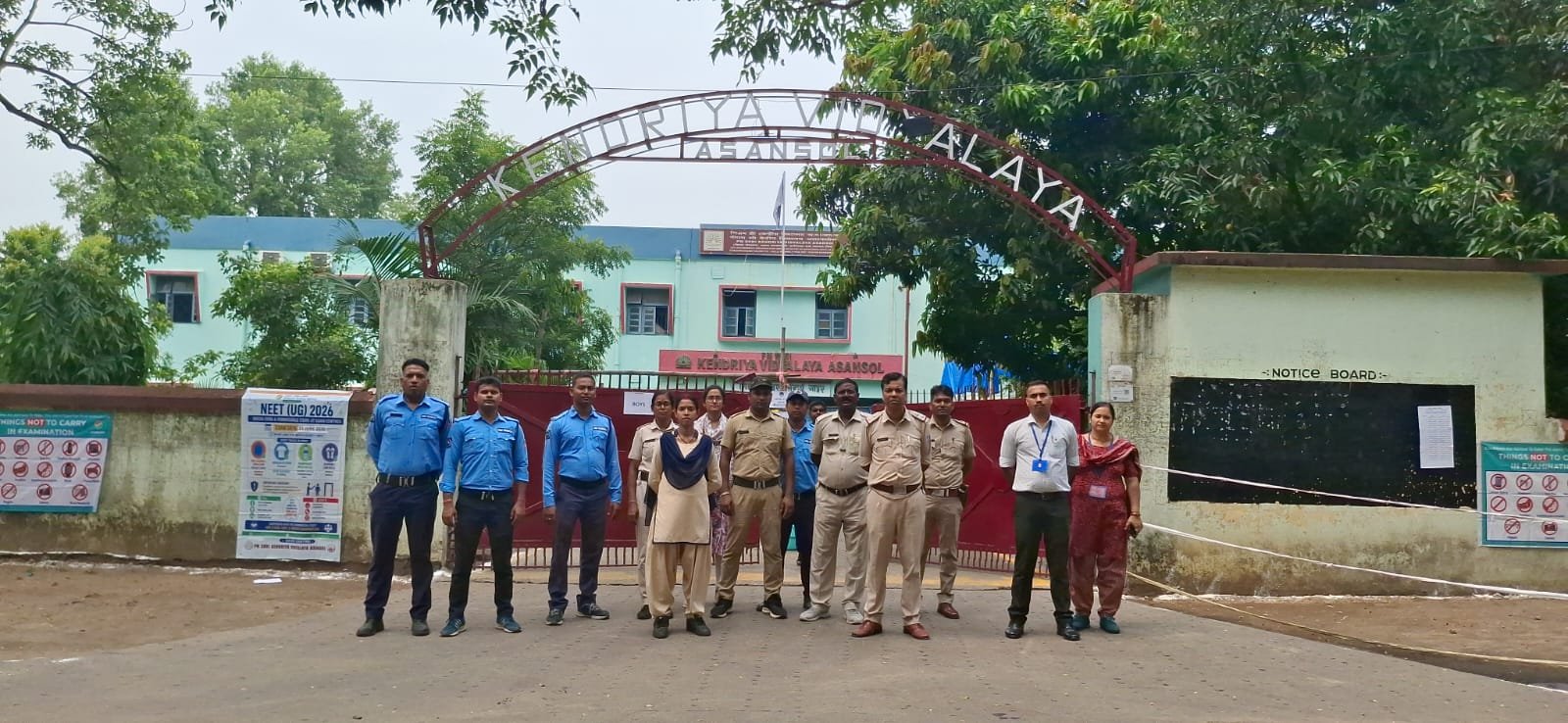 পেপার লিক এর পর আজ NEET-UG রি-পরীক্ষা, পশ্চিমবঙ্গের ২০ শহরে কড়া নিরাপত্তার মধ্যে পরীক্ষা