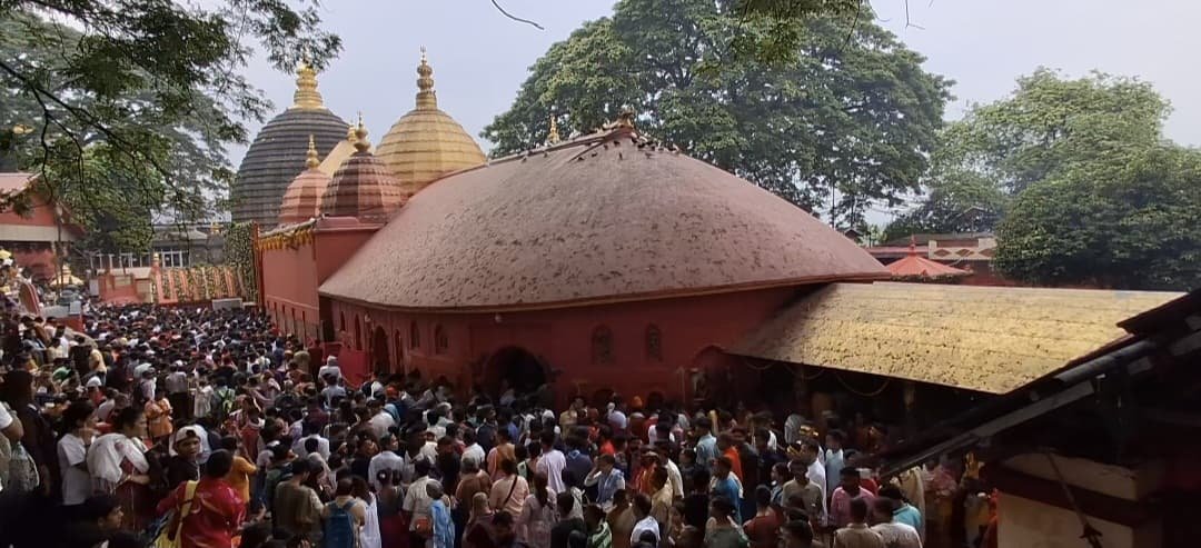 অম্বুবাচী মেলা ২০২৬ যখন তিন দিনের জন্য বিশ্রামে যান মা কামাখ্যা, তন্ত্রসাধনা ও আস্থার মহাকুম্ভ