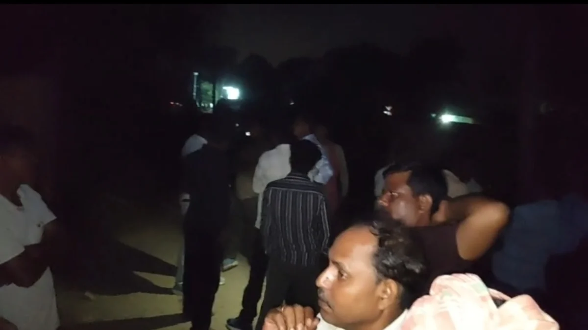 দুর্গাপুরে অন্ধবিশ্বাসের বলি ২: স্ত্রীকে শিরশ্ছেদ করে মন্দিরে রাখল যুবক, খুন বাবাও!