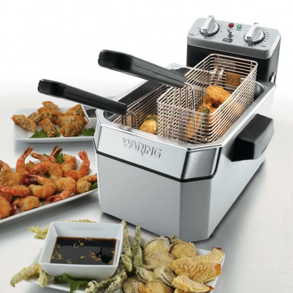 Waring Compact 8.5-lb. Deep Fryer - 120V